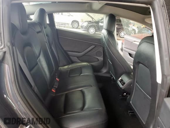 ✅ 2022 Tesla Model 3 Long Range • VIN: 5YJ3E1EB1NF285718 • Lot: 60637075. Wystawiony na Copart z przebiegiem 146 789 mil. Bezpłatny archiwum sprzedaży aukcyjnych z USA i szczegółowy raport historii pojazdu na DreamBid. Zdjęcie 10.