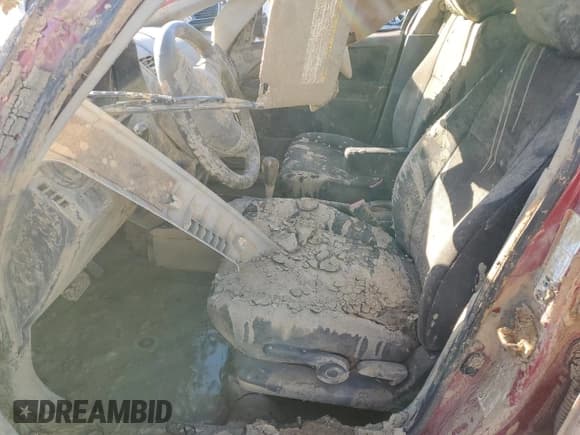 ✅ 2012 Suzuki SX4 LE • VIN: JS2YC5A31C6304168 • Лот: 75518964. Опубликован ранее на Copart с пробегом Не указан. Бесплатный доступ к архиву аукционных продаж из США и подробный отчёт об истории автомобиля на DreamBid. Изображение 7.