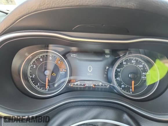 ✅ 2019 Jeep Cherokee Trailhawk Elite • VIN: 1C4PJMBN8KD200650 • Lot: 69152105. Wystawiony na Copart z przebiegiem 126 635 mil. Bezpłatny archiwum sprzedaży aukcyjnych z USA i szczegółowy raport historii pojazdu na DreamBid. Zdjęcie 9.