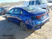 ✅ 2021 Kia Forte LXS • VIN: 3KPF24AD0ME360234 • Lot: 43398261. Wystawiony na IAAI z przebiegiem 141 586 mil. Bezpłatny archiwum sprzedaży aukcyjnych z USA i szczegółowy raport historii pojazdu na DreamBid. Zdjęcie 3.