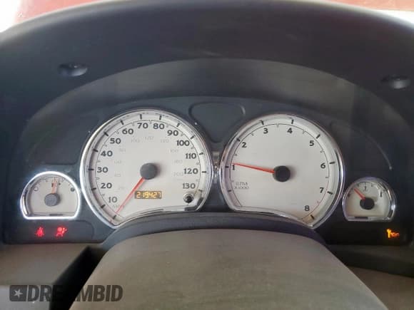 ✅ 2006 Saturn VUE • VIN: 5GZCZ63476S828031 • Lot: 92408585. Listed on Copart with 219,427 mi. Free auction sales archive from the USA and detailed vehicle history report at DreamBid. Image 9.