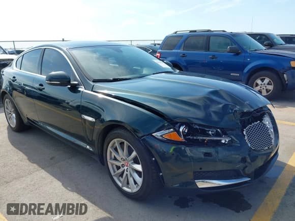 ✅ 2015 Jaguar XF T Premium • VIN: SAJWA0FS2FPU81130 • Lot: 42304645. Wystawiony na IAAI z przebiegiem 59 080 mil. Bezpłatny archiwum sprzedaży aukcyjnych z USA i szczegółowy raport historii pojazdu na DreamBid. Zdjęcie 1.
