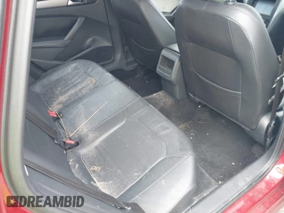 ✅ 2015 Volkswagen Passat Limited Edition • VIN: 1VWAT7A37FC047608 • Lot: 40495135. Listed on IAAI with 112,573 mi. Free auction sales archive from the USA and detailed vehicle history report at DreamBid. Image 8.