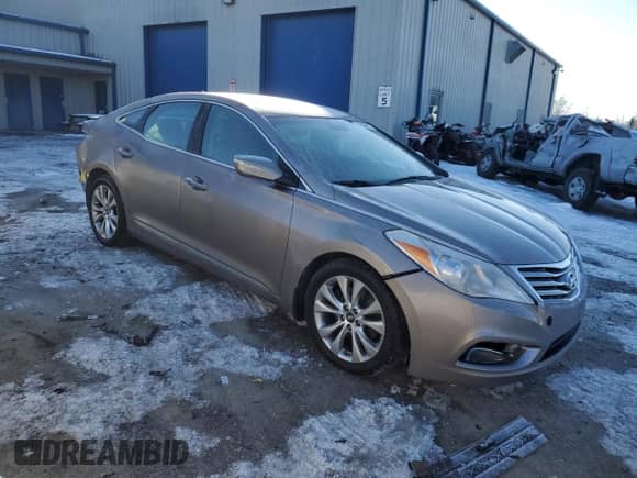 2013 Hyundai Azera с VIN KMHFG4JGXDA221562, выставлен на аукционе Copart как лот 42299065 с пробегом 63 968 миль миль и Списание • Salvage title. История ставок и продаж доступна на DreamBid. Изображение 4.