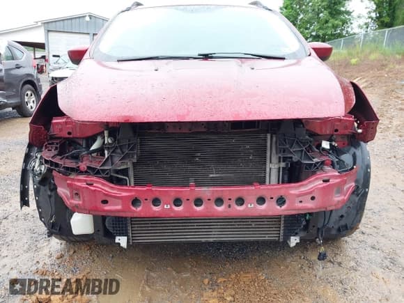 ✅ 2013 Ford Escape SE • VIN: 1FMCU0GX2DUD33640 • Lot: 42255552. Listed on IAAI with 150,018 mi. Free auction sales archive from the USA and detailed vehicle history report at DreamBid. Image 12.