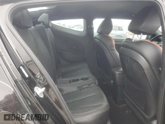 ✅ 2016 Hyundai Veloster Turbo • VIN: KMHTC6AE4GU248963 • Lot: 81581824. Listed on Copart with 173,791 mi. Free auction sales archive from the USA and detailed vehicle history report at DreamBid. Image 10.