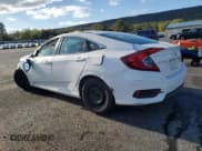 ✅ 2018 Honda Civic LX • VIN: 2HGFC2F5XJH530068 • Лот: 82078605. Опубликован ранее на Copart с пробегом 123 658 миль. Бесплатный доступ к архиву аукционных продаж из США и подробный отчёт об истории автомобиля на DreamBid. Изображение 2.