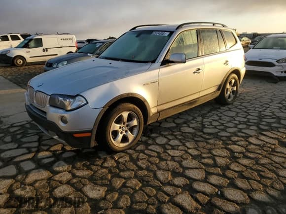 ✅ 2008 BMW X3 3.0si • VIN: WBXPC93458WJ23684 • Lot: 82524005. Listed on Copart with 168,077 mi. Free auction sales archive from the USA and detailed vehicle history report at DreamBid. Image 1.