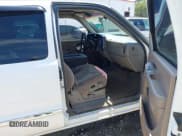 ✅ 1999 GMC Sierra 1500 SLE • VIN: 2GTEK19T2X1543111 • Лот: 43057437. Опубликован ранее на IAAI с пробегом Не указан. Бесплатный доступ к архиву аукционных продаж из США и подробный отчёт об истории автомобиля на DreamBid. Изображение 5.