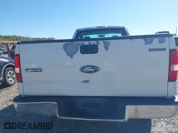 ✅ 2008 Ford F-150 XL • VIN: 1FTRF12278KB51444 • Lot: 43503422. Listed on IAAI with 106,211 mi. Free auction sales archive from the USA and detailed vehicle history report at DreamBid. Image 13.