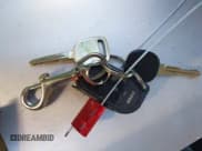 ✅ 2005 Chevrolet Express Cargo • VIN: 1GCGG25V951167128 • Lot: 43757634. Wystawiony na IAAI z przebiegiem 283 747 mil. Bezpłatny archiwum sprzedaży aukcyjnych z USA i szczegółowy raport historii pojazdu na DreamBid. Zdjęcie 11.