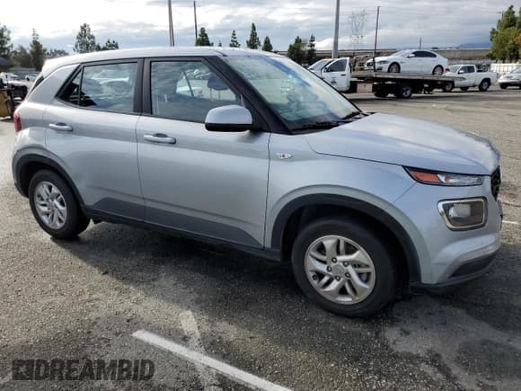 ✅ 2022 Hyundai Venue SE • VIN: KMHRB8A36NU147136 • Lot: 82502065. Listed on Copart with 38,367 mi. Free auction sales archive from the USA and detailed vehicle history report at DreamBid. Image 4.