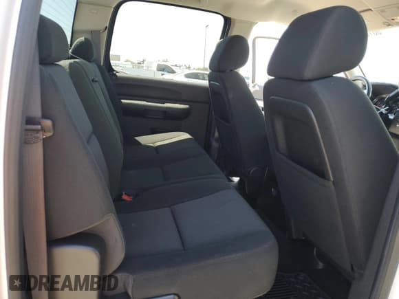 ✅ 2012 Chevrolet Silverado 2500HD LT • VIN: 1GC1KXC8XCF240442 • Лот: 60164155. Опубликован ранее на Copart с пробегом 99 920 миль. Бесплатный доступ к архиву аукционных продаж из США и подробный отчёт об истории автомобиля на DreamBid. Изображение 10.