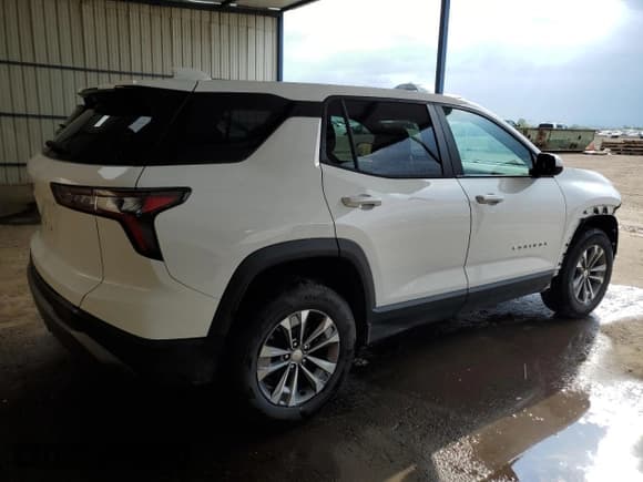 ✅ 2025 Chevrolet Equinox AWD LT • VIN: 3GNAXPEG4SL286883 • Lot: 71219725. Wystawiony na Copart z przebiegiem 17 031 mil. Bezpłatny archiwum sprzedaży aukcyjnych z USA i szczegółowy raport historii pojazdu na DreamBid. Zdjęcie 3.