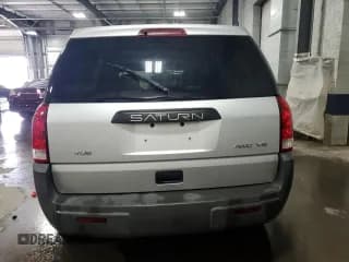 ✅ 2005 Saturn VUE • VIN: 5GZCZ63475S836516 • Lot: 67740605. Wystawiony na Copart z przebiegiem 132 470 mil. Bezpłatny archiwum sprzedaży aukcyjnych z USA i szczegółowy raport historii pojazdu na DreamBid. Zdjęcie 6.