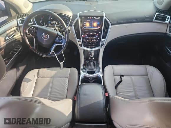✅ 2014 Cadillac SRX • VIN: 3GYFNAE39ES657541 • Lot: 81586465. Listed on Copart with 158,581 mi. Free auction sales archive from the USA and detailed vehicle history report at DreamBid. Image 8.