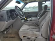 ✅ 2004 Chevrolet Suburban LS • VIN: 3GNFK16Z84G320594 • Лот: 44162395. Опубликован ранее на Copart с пробегом 297 469 миль. Бесплатный доступ к архиву аукционных продаж из США и подробный отчёт об истории автомобиля на DreamBid. Изображение 7.