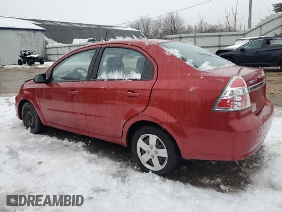 2009 Chevrolet Aveo 1LT z VIN KL1TD56E09B341294, wystawiony jako Copart lot #86139404 z przebiegiem 121 471 mil mil oraz Czysty tytuł • Clean title. Historia ofert i sprzedaży dostępna na DreamBid. Obrazek 2.