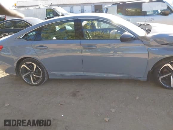 ✅ 2022 Honda Accord Sport • VIN: 1HGCV3F28NA037695 • Lot: 43421908. Wystawiony na IAAI z przebiegiem 45 978 mil. Bezpłatny archiwum sprzedaży aukcyjnych z USA i szczegółowy raport historii pojazdu na DreamBid. Zdjęcie 14.