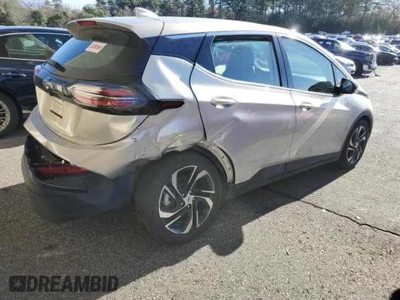 ✅ 2023 Chevrolet Bolt EV 2LT • VIN: 1G1FX6S07P4132271 • Lot: 81935844. Wystawiony na Copart z przebiegiem 40 429 mil. Bezpłatny archiwum sprzedaży aukcyjnych z USA i szczegółowy raport historii pojazdu na DreamBid. Zdjęcie 3.
