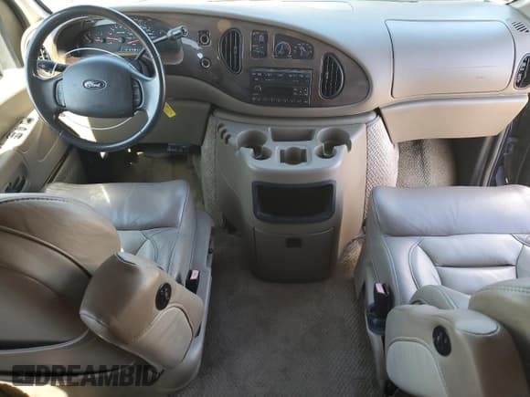 ✅ 2006 Ford Econoline Cargo • VIN: 1FDNE24L46HB38007 • Lot: 84281465. Listed on Copart with 107,139 mi. Free auction sales archive from the USA and detailed vehicle history report at DreamBid. Image 8.