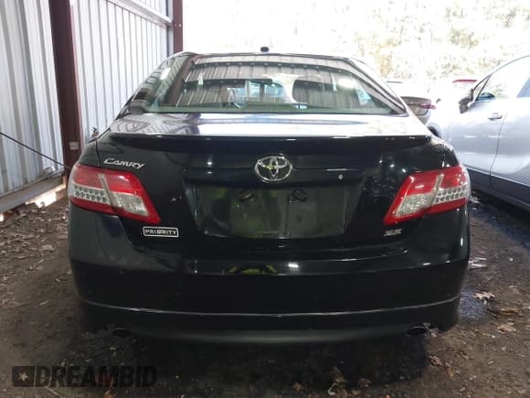 ✅ 2011 Toyota Camry LE • VIN: 4T1BF3EK5BU215559 • Lot: 43642195. Wystawiony na IAAI z przebiegiem 158 055 mil. Bezpłatny archiwum sprzedaży aukcyjnych z USA i szczegółowy raport historii pojazdu na DreamBid. Zdjęcie 16.
