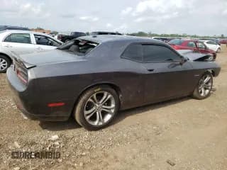 ✅ 2020 Dodge Challenger R/T • VIN: 2C3CDZBT9LH146284 • Lot: 55195144. Wystawiony na Copart z przebiegiem 59 590 mil. Bezpłatny archiwum sprzedaży aukcyjnych z USA i szczegółowy raport historii pojazdu na DreamBid. Zdjęcie 3.