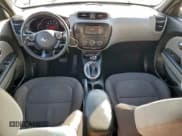 ✅ 2018 Kia Soul • VIN: KNDJN2A20J7505594 • Lot: 94044835. Wystawiony na Copart z przebiegiem 109 925 mil. Bezpłatny archiwum sprzedaży aukcyjnych z USA i szczegółowy raport historii pojazdu na DreamBid. Zdjęcie 8.