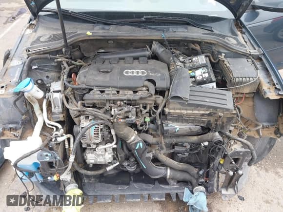 ✅ 2011 Audi A3 Premium Plus • VIN: WAUMFAFM0BA157473 • Lot: 40953584. Wystawiony na IAAI z przebiegiem 21 347 mil. Bezpłatny archiwum sprzedaży aukcyjnych z USA i szczegółowy raport historii pojazdu na DreamBid. Zdjęcie 10.