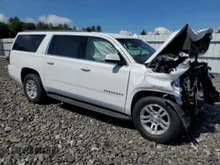 ✅ 2019 Chevrolet Suburban LT • VIN: 1GNSKHKC2KR402505 • Lot: 58598004. Wystawiony na Copart z przebiegiem Nie podano. Bezpłatny archiwum sprzedaży aukcyjnych z USA i szczegółowy raport historii pojazdu na DreamBid. Zdjęcie 4.