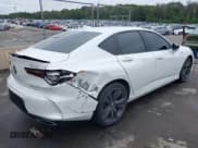 ✅ 2021 Acura TLX w/A-Spec Package • VIN: 19UUB6F59MA003398 • Lot: 42569419. Wystawiony na IAAI z przebiegiem 39 059 mil. Bezpłatny archiwum sprzedaży aukcyjnych z USA i szczegółowy raport historii pojazdu na DreamBid. Zdjęcie 4.