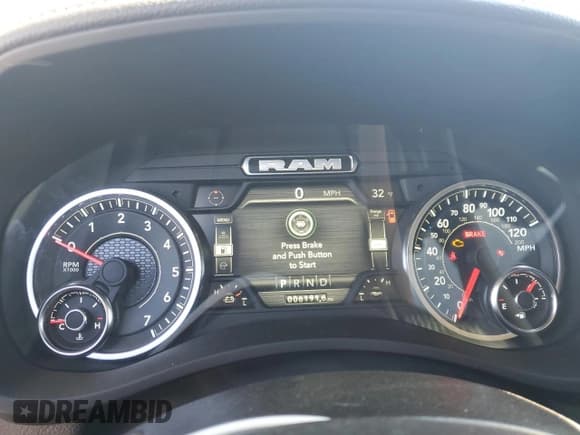 ✅ 2024 Ram 2500 Laramie • VIN: 3C6UR5FJ3RG351408 • Lot: 46091255. Listed on Copart with 6,191 mi. Free auction sales archive from the USA and detailed vehicle history report at DreamBid. Image 9.