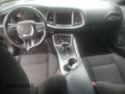 ✅ 2018 Dodge Challenger SXT Plus • VIN: 2C3CDZAG4JH161521 • Lot: 66109184. Wystawiony na Copart z przebiegiem 77 665 mil. Bezpłatny archiwum sprzedaży aukcyjnych z USA i szczegółowy raport historii pojazdu na DreamBid. Zdjęcie 8.