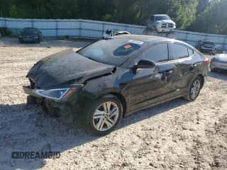 2020 Hyundai Elantra SEL z VIN 5NPD84LF5LH577051, wystawiony jako Copart lot #70531465 z przebiegiem 120 527 mil mil oraz Nie do naprawy • Non repairable. Historia ofert i sprzedaży dostępna na DreamBid. Obrazek 1.