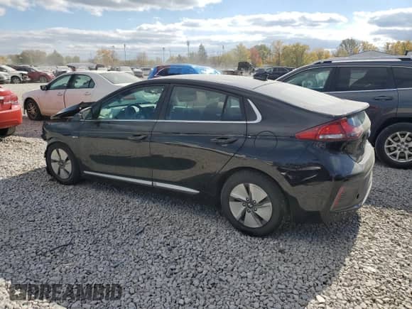 2020 Hyundai Ioniq SE с VIN KMHC75LC9LU187338, выставлен на аукционе Copart как лот 76574624 с пробегом 61 324 миль миль и Списание • Salvage title. История ставок и продаж доступна на DreamBid. Изображение 2.
