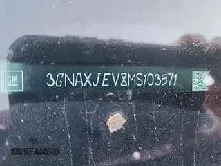 ✅ 2021 Chevrolet Equinox LT • VIN: 3GNAXJEV8MS103571 • Lot: 42454474. Wystawiony na IAAI z przebiegiem 110 304 mil. Bezpłatny archiwum sprzedaży aukcyjnych z USA i szczegółowy raport historii pojazdu na DreamBid. Zdjęcie 1.