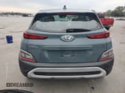 ✅ 2022 Hyundai Kona SE • VIN: KM8K22AB0NU764442 • Лот: 73220054. Опубликован ранее на Copart с пробегом 17 974 миль. Бесплатный доступ к архиву аукционных продаж из США и подробный отчёт об истории автомобиля на DreamBid. Изображение 6.