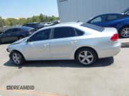 ✅ 2013 Volkswagen Passat SE • VIN: 1VWBP7A39DC026166 • Lot: 42490233. Listed on IAAI with 151,084 mi. Free auction sales archive from the USA and detailed vehicle history report at DreamBid. Image 15.