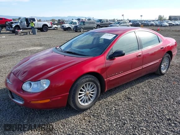✅ 2001 Chrysler Concorde LXi • VIN: 2C3HD36JX1H704751 • Lot: 43530252. Listed on IAAI with 121,555 mi. Free auction sales archive from the USA and detailed vehicle history report at DreamBid. Image 17.