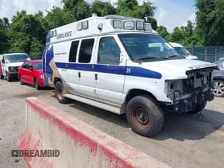 ✅ 2014 Ford Econoline Cargo Commercial • VIN: 1FDSS3EL6EDB14667 • Лот: 42633513. Опубликован ранее на IAAI с пробегом 307 000 миль. Бесплатный доступ к архиву аукционных продаж из США и подробный отчёт об истории автомобиля на DreamBid. Изображение 1.