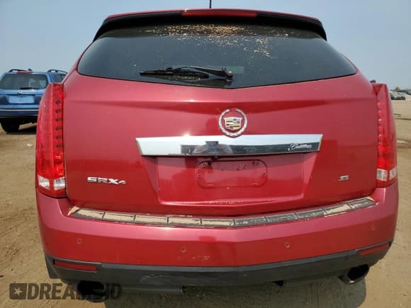 ✅ 2015 Cadillac SRX Performance Collection • VIN: 3GYFNFE33FS575254 • Lot: 67310025. Wystawiony na Copart z przebiegiem 67 839 mil. Bezpłatny archiwum sprzedaży aukcyjnych z USA i szczegółowy raport historii pojazdu na DreamBid. Zdjęcie 6.