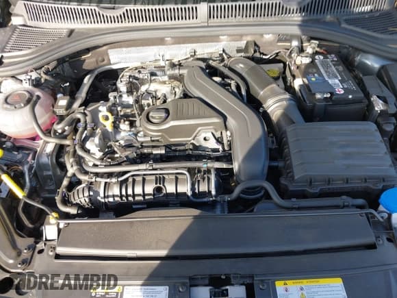 ✅ 2022 Volkswagen Jetta Sport • VIN: 3VWBM7BU1NM023357 • Lot: 38647076. Listed on IAAI with 7,596 mi. Free auction sales archive from the USA and detailed vehicle history report at DreamBid. Image 10.