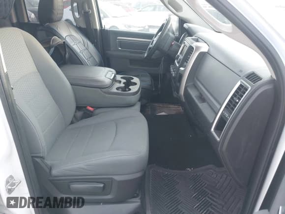 ✅ 2017 Ram 1500 SLT • VIN: 1C6RR6GT7HS661838 • Lot: 43814380. Wystawiony na IAAI z przebiegiem 224 461 mil. Bezpłatny archiwum sprzedaży aukcyjnych z USA i szczegółowy raport historii pojazdu na DreamBid. Zdjęcie 5.