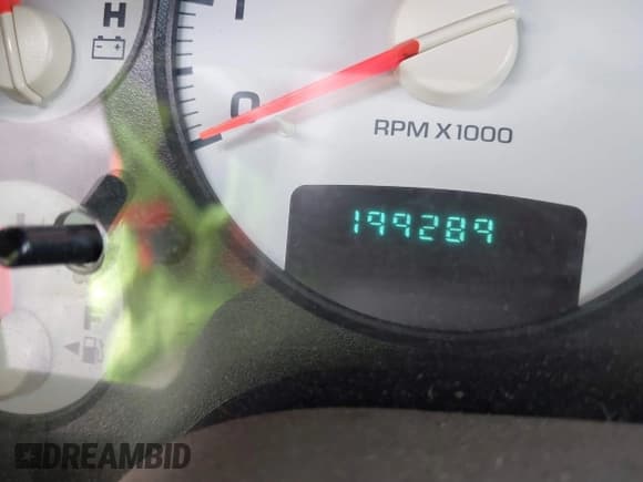 ✅ 2004 Dodge 2500 SLT • VIN: 3D7KA28D54G112261 • Лот: 41836032. Опубликован ранее на IAAI с пробегом 199 289 миль. Бесплатный доступ к архиву аукционных продаж из США и подробный отчёт об истории автомобиля на DreamBid. Изображение 16.