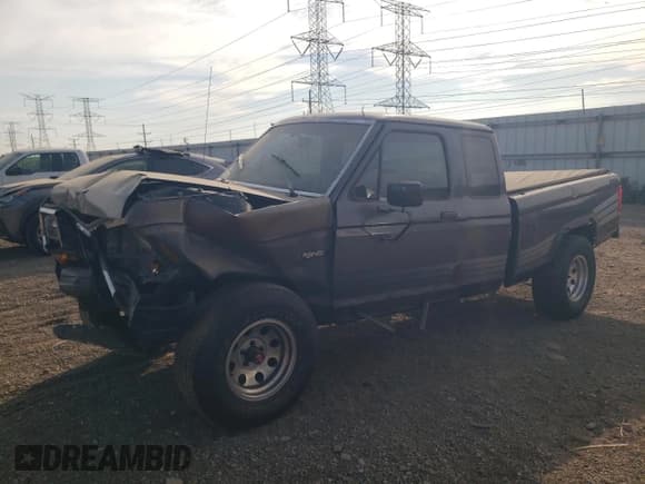 ✅ 1988 Ford Ranger • VIN: 1FTCR15T7JPA44324 • Lot: 71893864. Listed on Copart with 288,650 mi. Free auction sales archive from the USA and detailed vehicle history report at DreamBid. Image 1.