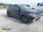 ✅ 2025 Volkswagen Taos S • VIN: 3VV5C7B29SM028689 • Lot: 42423162. Listed on IAAI with 3,520 mi. Free auction sales archive from the USA and detailed vehicle history report at DreamBid. Image 1.