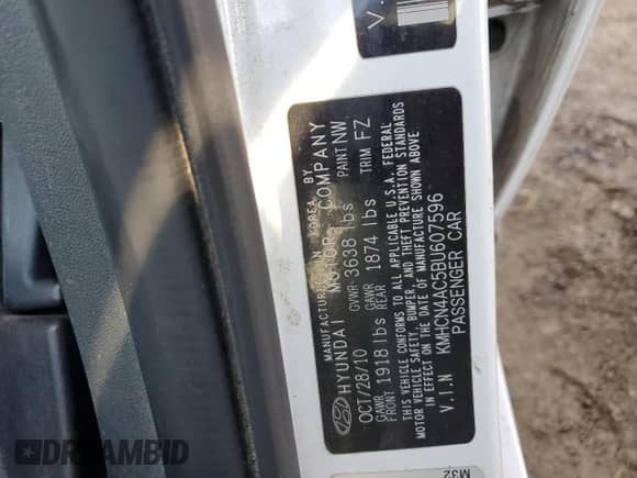 2011 Hyundai Accent GLS z VIN KMHCN4AC5BU607596, wystawiony jako Copart lot #79515184 z przebiegiem 137 475 mil mil oraz Szkoda całkowita • Salvage title. Historia ofert i sprzedaży dostępna na DreamBid. Obrazek 14.