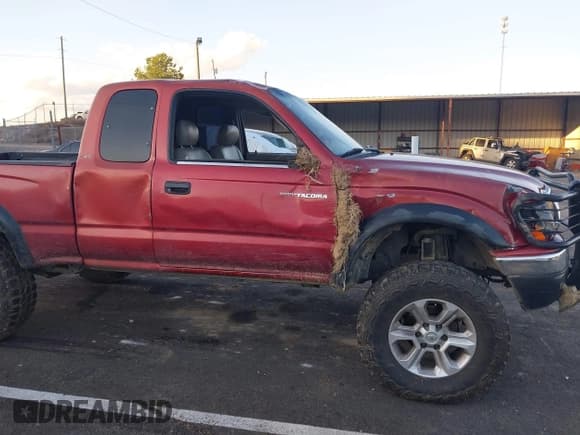✅ 2003 Toyota Tacoma • VIN: 5TEWN72NX3Z232560 • Lot: 43618550. Wystawiony na IAAI z przebiegiem 271 237 mil. Bezpłatny archiwum sprzedaży aukcyjnych z USA i szczegółowy raport historii pojazdu na DreamBid. Zdjęcie 18.