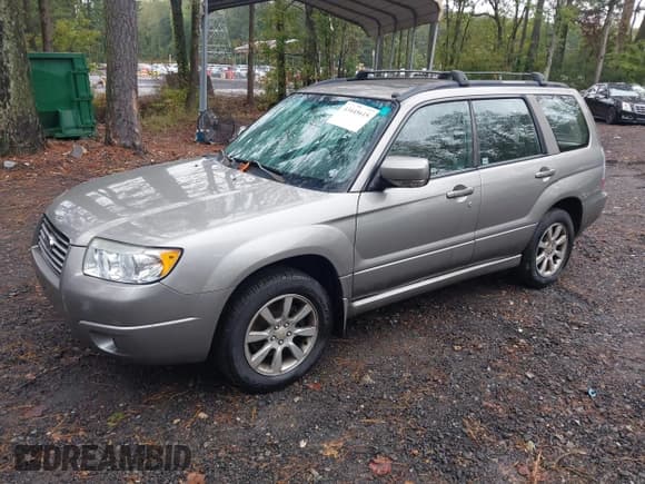 ✅ 2006 Subaru Forester X • VIN: JF1SG65696H740781 • Lot: 43445615. Listed on IAAI with 146,914 mi. Free auction sales archive from the USA and detailed vehicle history report at DreamBid. Image 2.