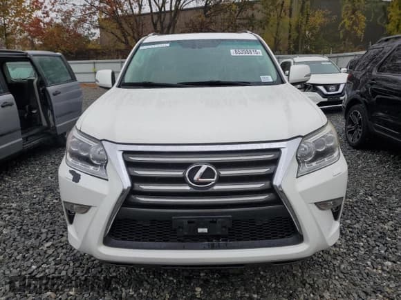 ✅ 2014 Lexus GX 460 Luxury • VIN: JTJJM7FX4E5085695 • Lot: 85398815. Wystawiony na Copart z przebiegiem 125 284 mil. Bezpłatny archiwum sprzedaży aukcyjnych z USA i szczegółowy raport historii pojazdu na DreamBid. Zdjęcie 5.